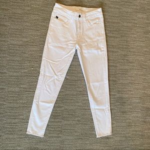 KanCan White Skinny Jeans